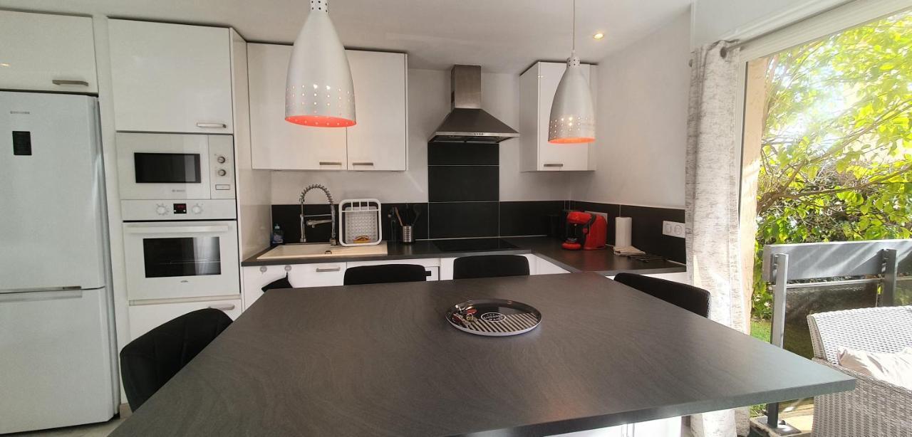 Apartament Le Silene Sainte-Maxime Zewnętrze zdjęcie