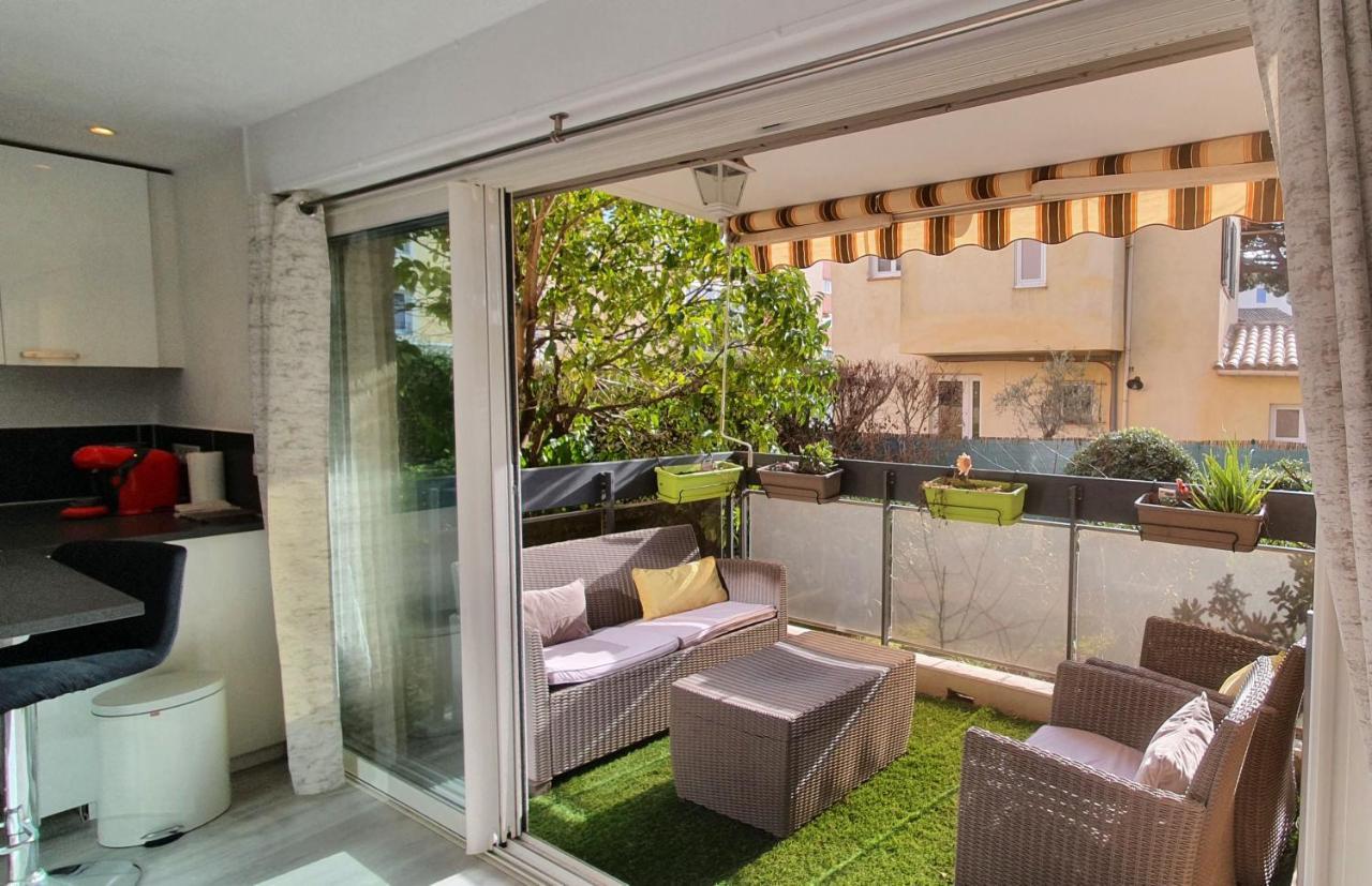 Apartament Le Silene Sainte-Maxime Zewnętrze zdjęcie